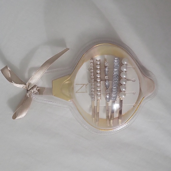 By Noir Hair Pins -Set of 5 - Picture 1 of 3